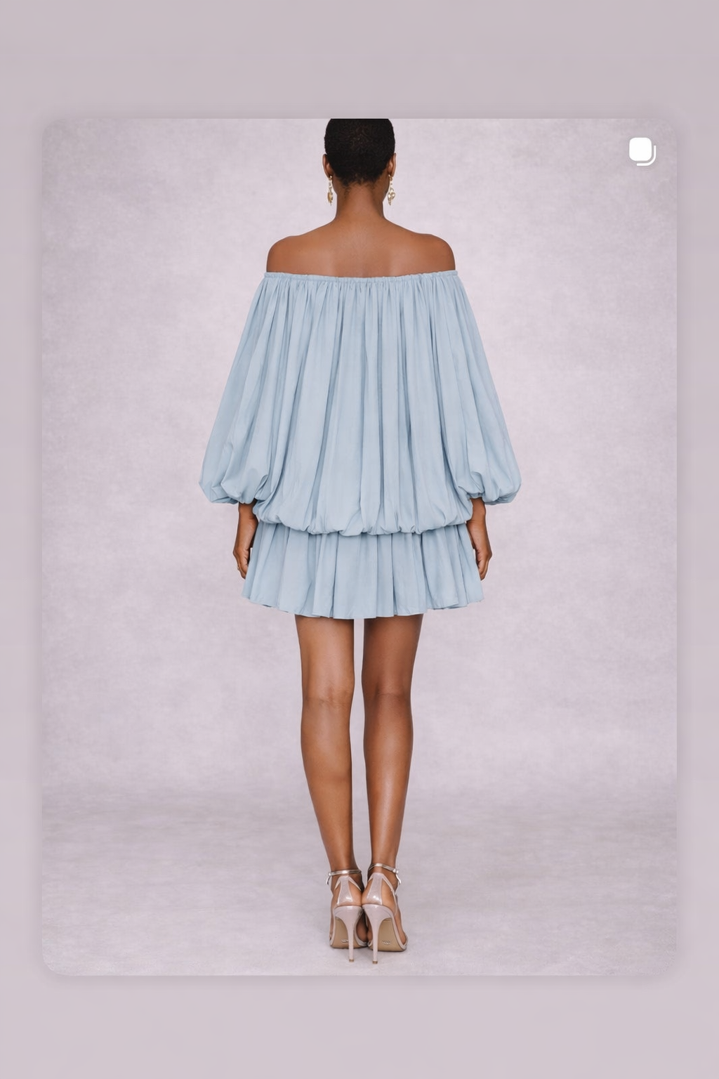 AURA DÉLICATE SHORT GOWN