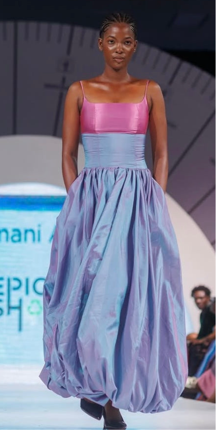 UWA DRESS